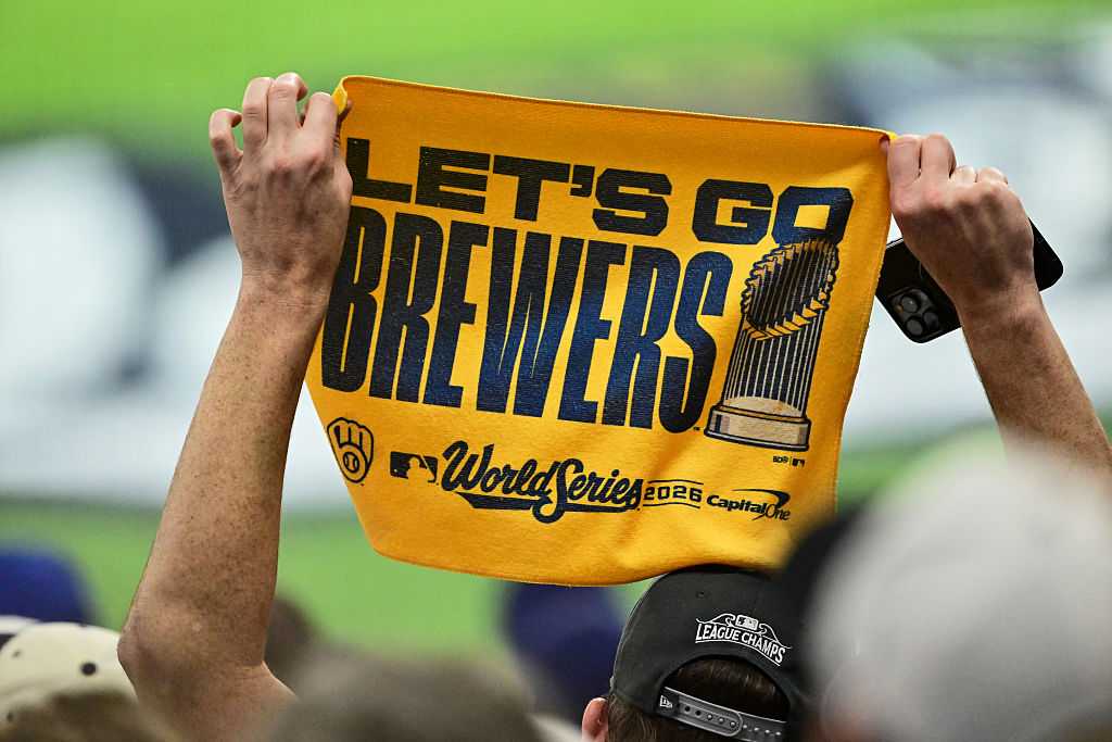 LIST: Giveaways and specialties for Brewers World Series win — River Hills Community news